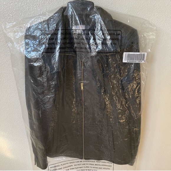 Black Leather Jacket by Denim & Company Small NWT - Picture 2 of 11